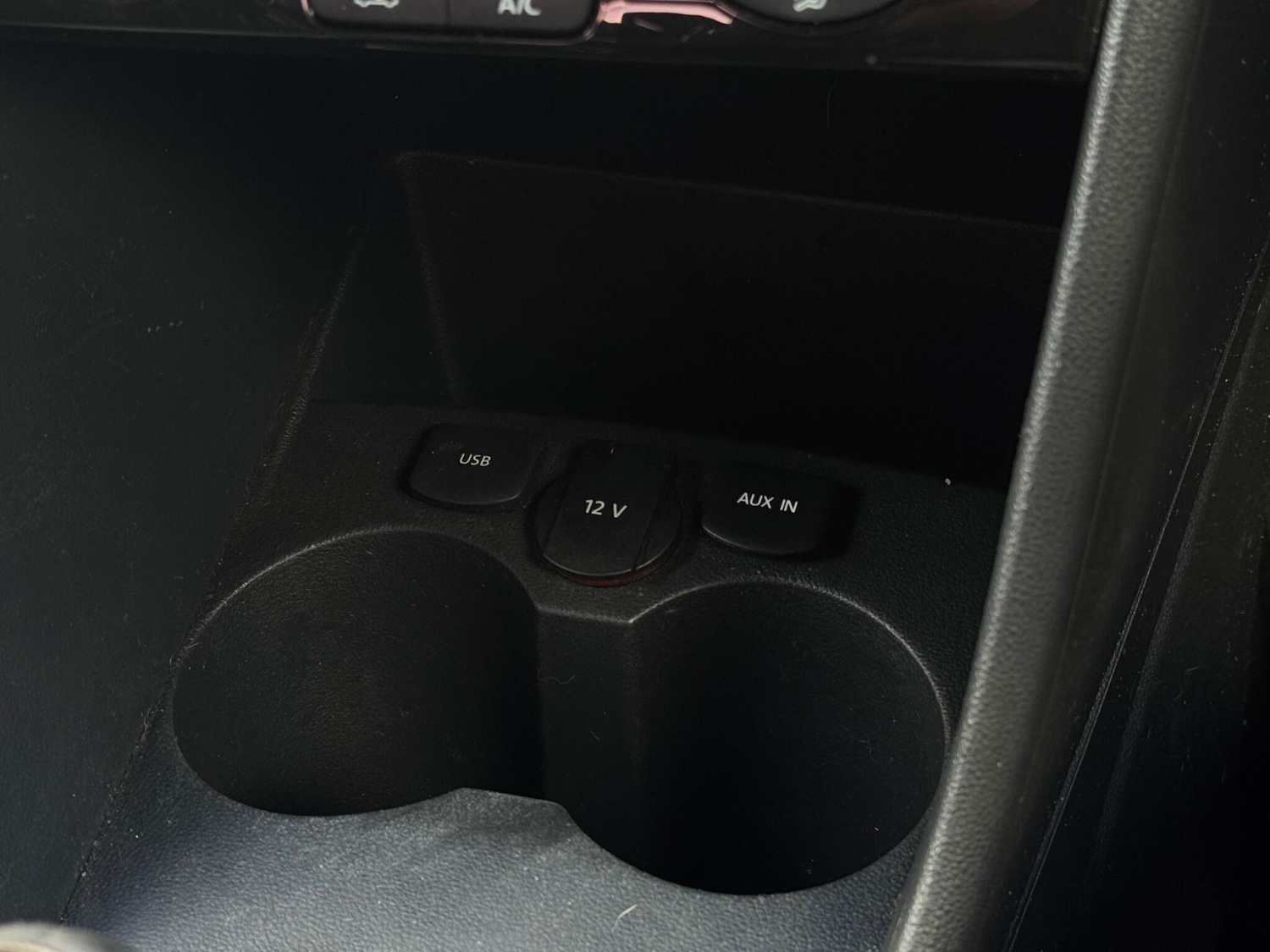 Used Volkswagen Polo 2014 for sale - 76926318: Photo 60