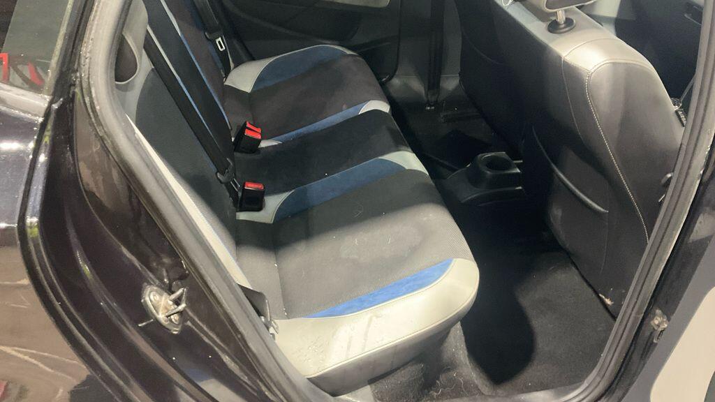 Used Volkswagen Polo 2014 for sale - 76926318: Photo 8