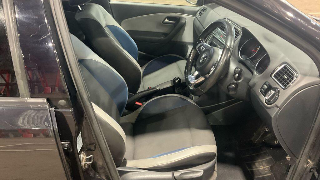 Used Volkswagen Polo 2014 for sale - 76926318: Photo 9