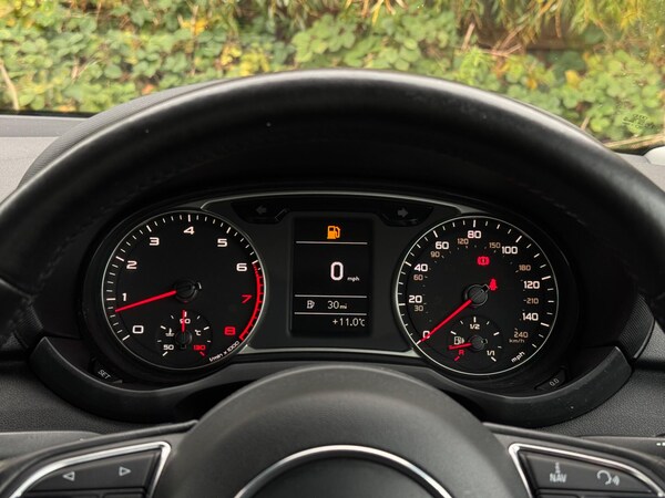 Used Audi A1 2011 for sale - 76226866: Photo 35