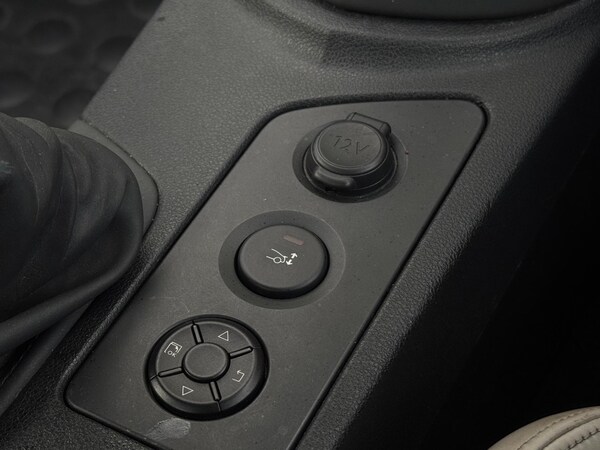 Used Peugeot RCZ 2010 for sale - 75144368: Photo 26