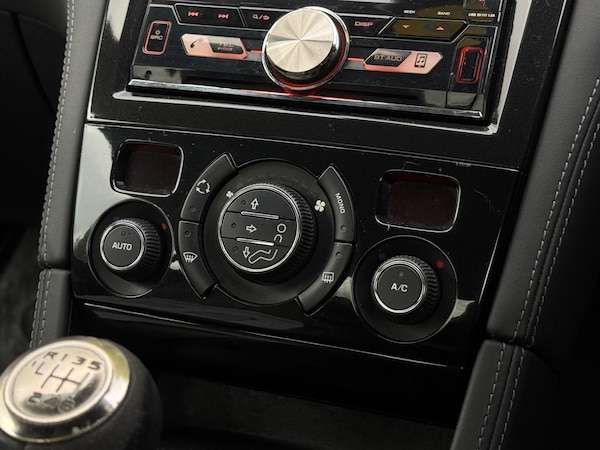 Used Peugeot RCZ 2010 for sale - 75144368: Photo 27