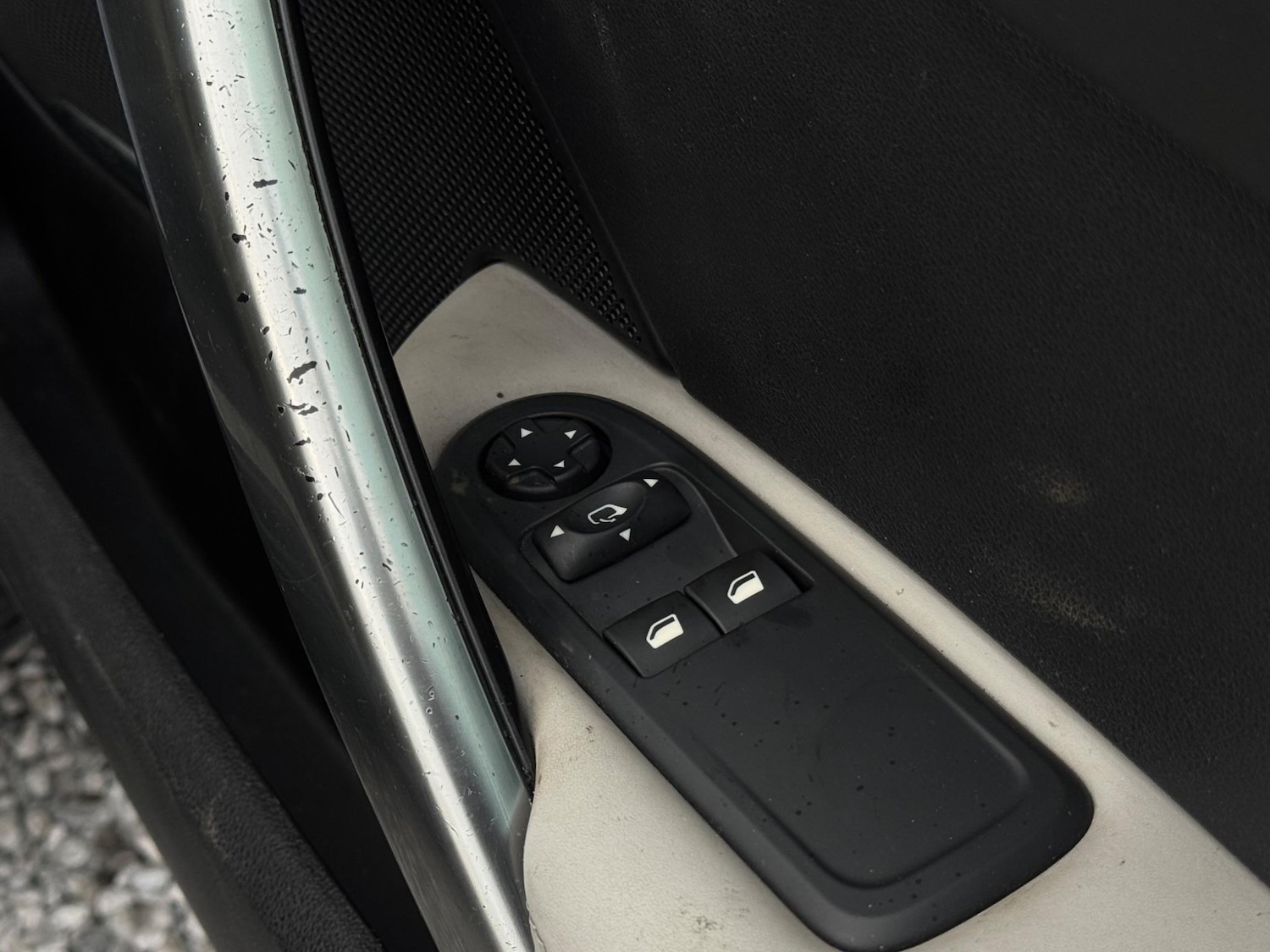 Vehicle 28