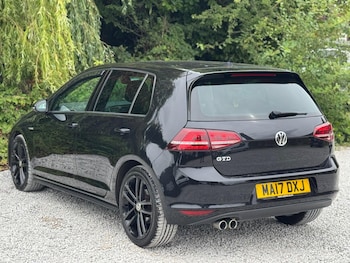 Used Volkswagen Golf 2017 for sale - 75363952: Photo