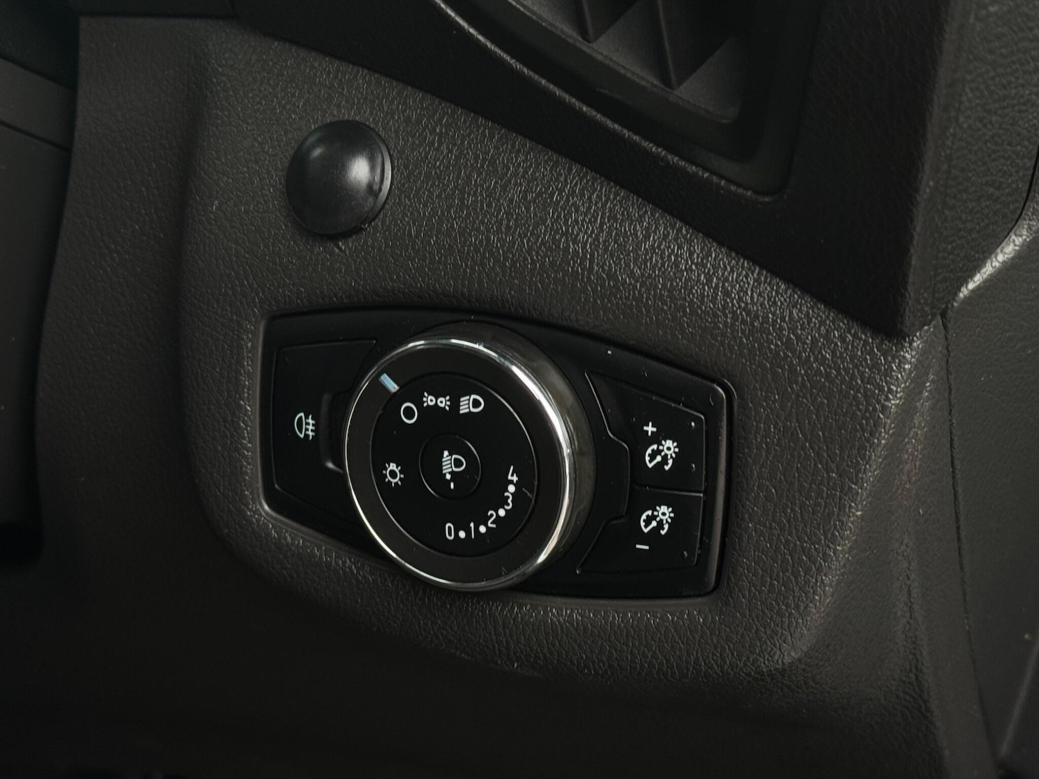 Used Ford Transit Connect 2015 for sale - 76549925: Photo 46