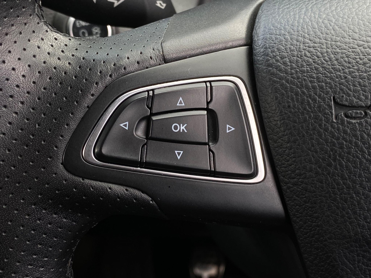 Used Ford Focus 2015 for sale - 77131815: Photo 33