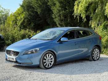 Used Volvo V40 2014 for sale - 75144411: Photo