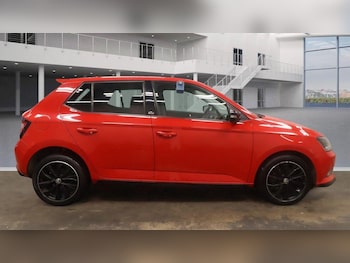 Used Skoda Fabia 2018 for sale - 76498802: Photo
