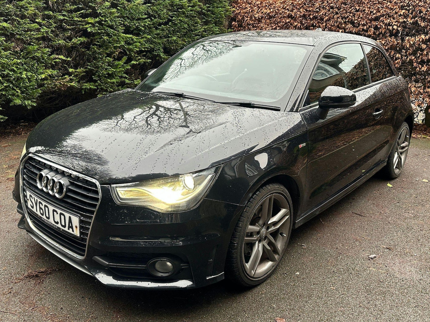 Used Audi A1 2011 for sale - 77163290: Photo 2