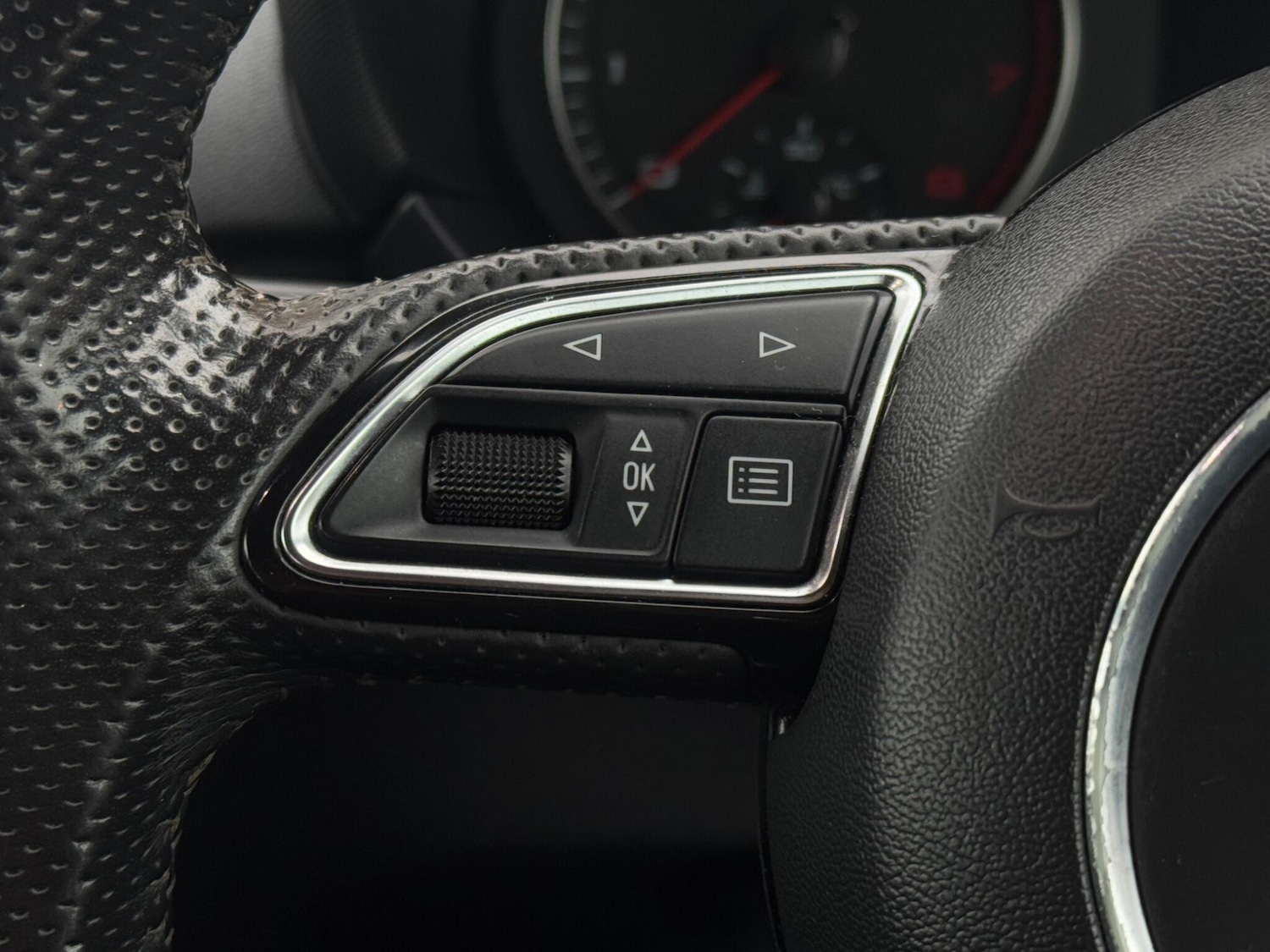 Used Audi A1 2011 for sale - 77163290: Photo 30