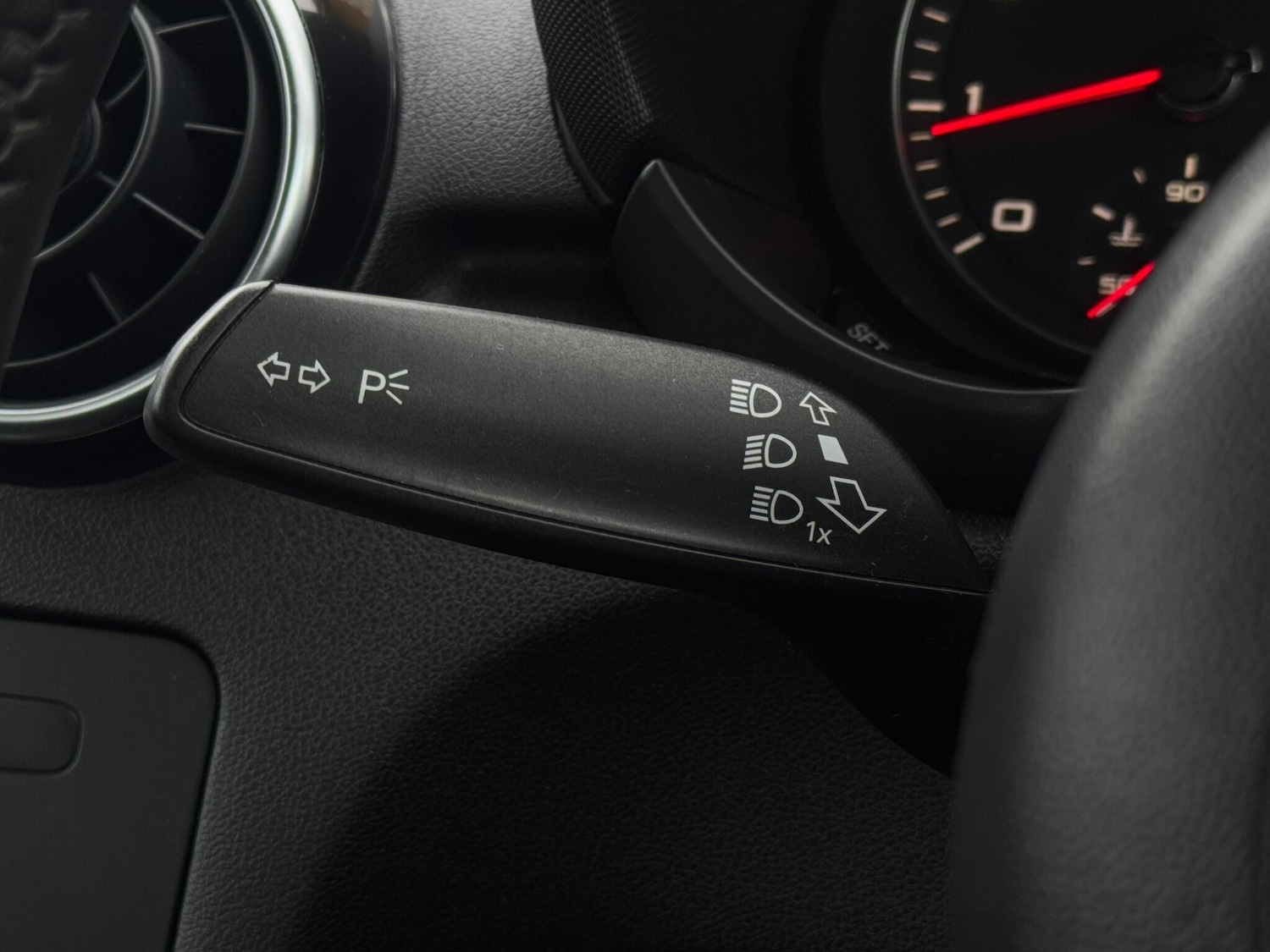 Used Audi A1 2011 for sale - 77163290: Photo 33