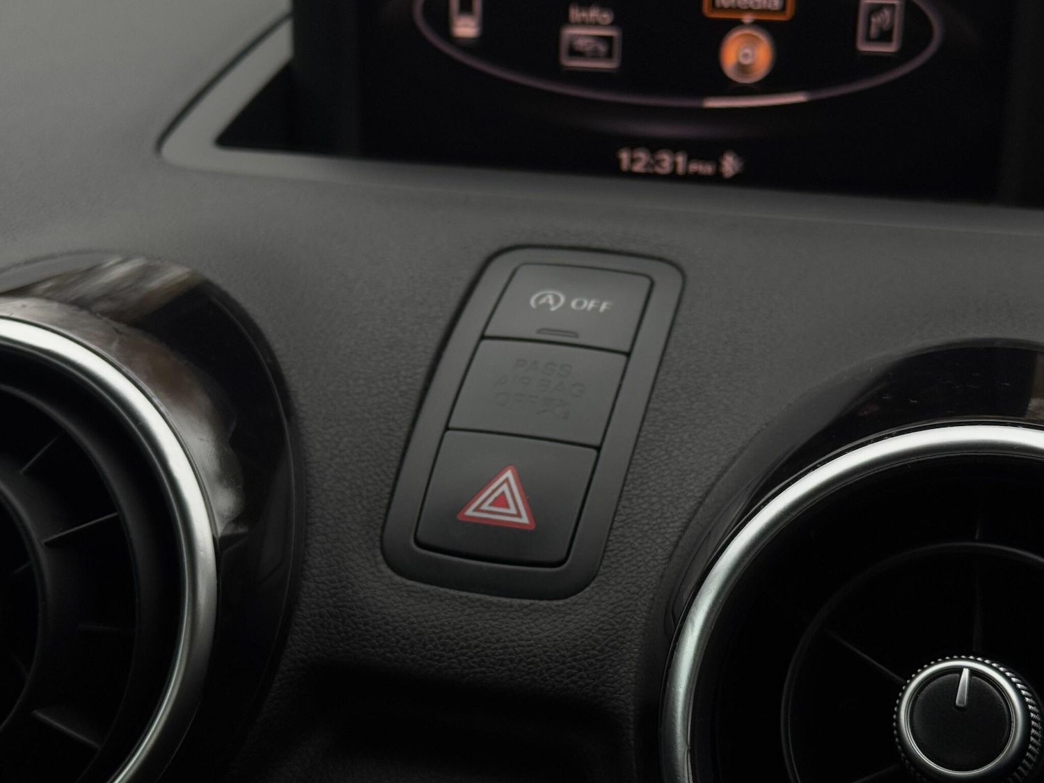 Used Audi A1 2011 for sale - 77163290: Photo 49