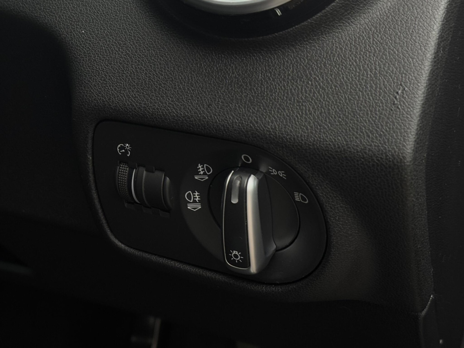 Used Audi A1 2011 for sale - 77163290: Photo 57