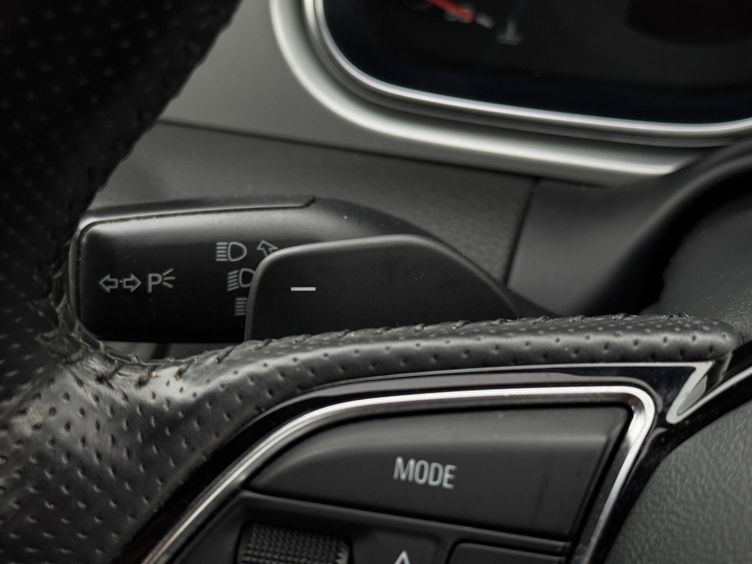 Used Audi Q7 2013 for sale - 77509659: Photo 38