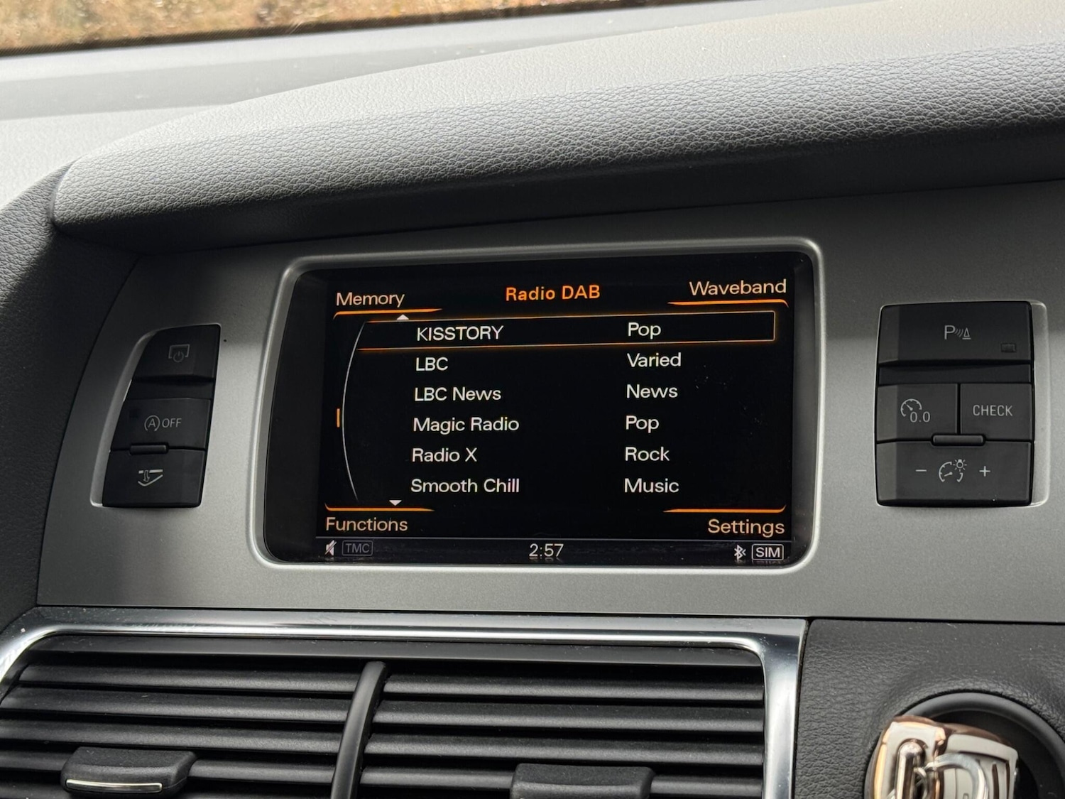 Used Audi Q7 2013 for sale - 77509659: Photo 50