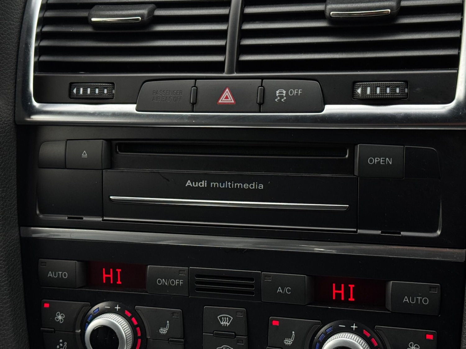 Used Audi Q7 2013 for sale - 77509659: Photo 55