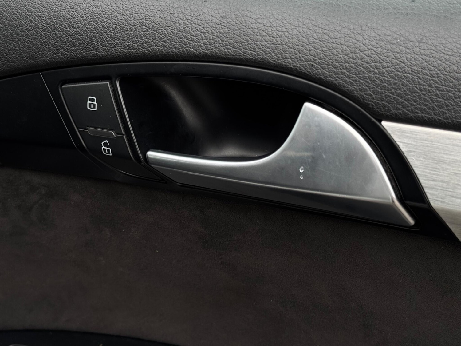 Used Audi Q7 2013 for sale - 77509659: Photo 69