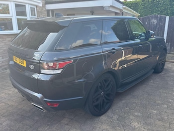 Used Land Rover Range Rover Sport 2017 for sale - 75741027: Photo