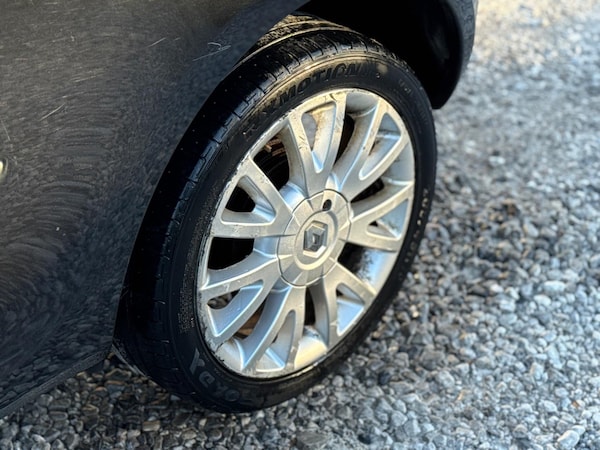 Used Renault Clio 2009 for sale - 76137129: Photo 57