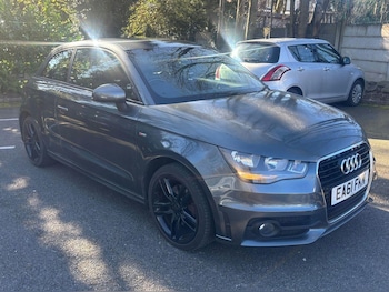 Used Audi A1 2011 for sale - 78275517: Photo