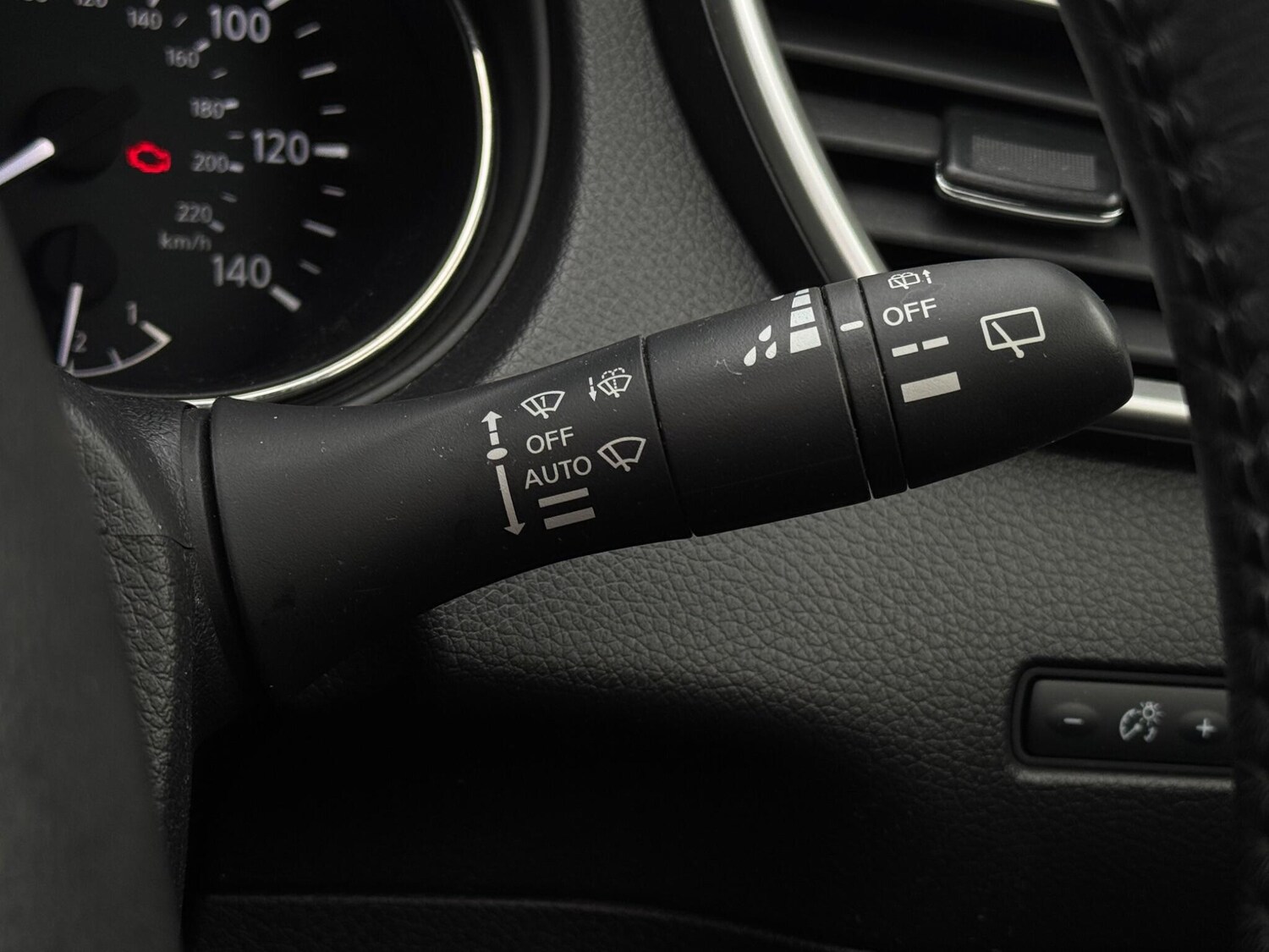 Used Nissan X-Trail 2017 for sale - 77191898: Photo 41