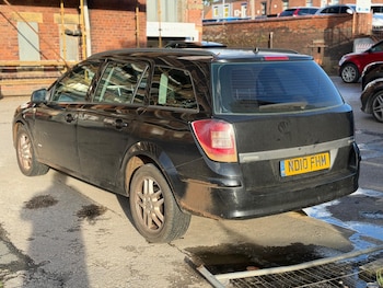 Used Vauxhall Astra 2010 for sale - 76441321: Photo