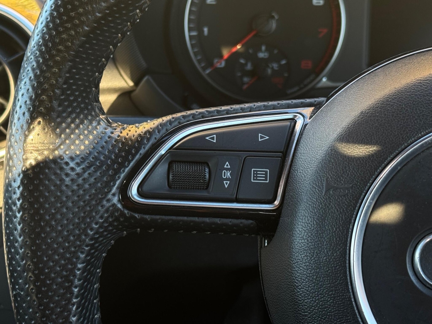 Used Audi A1 2014 for sale - 76634043: Photo 30