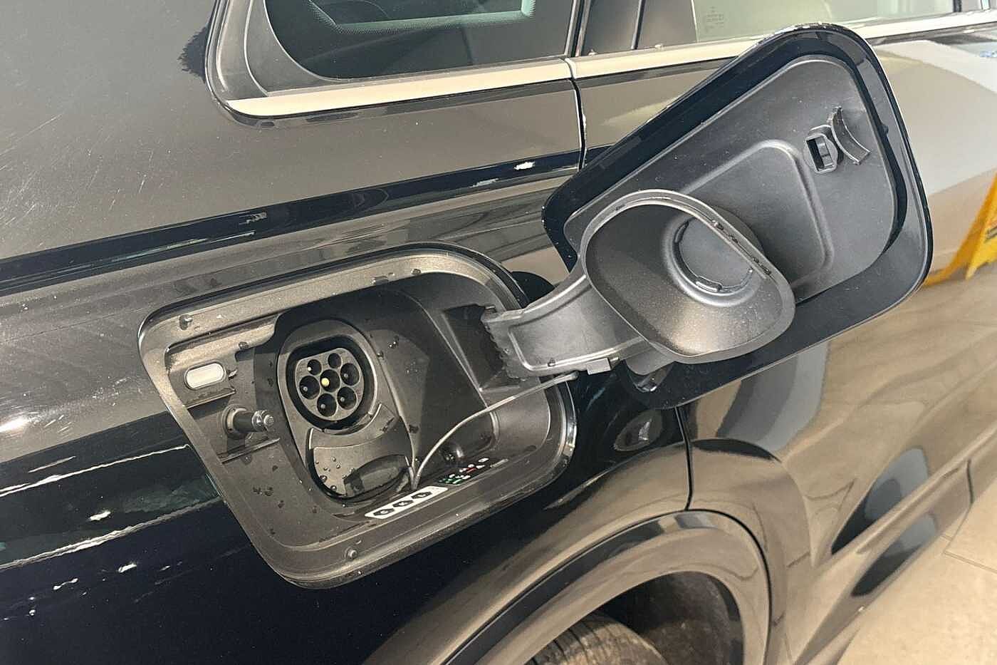 Used Audi Q4 e-tron 2023 for sale - 76692755: Photo 13