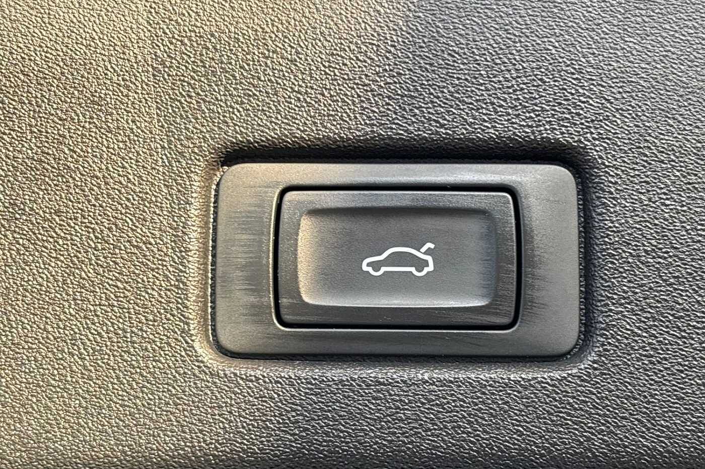 Used Audi Q4 e-tron 2023 for sale - 76692755: Photo 14