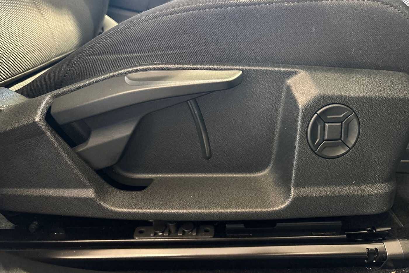 Used Audi Q4 e-tron 2023 for sale - 76692755: Photo 17