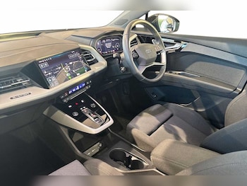 Used Audi Q4 e-tron 2023 for sale - 76692755: Photo