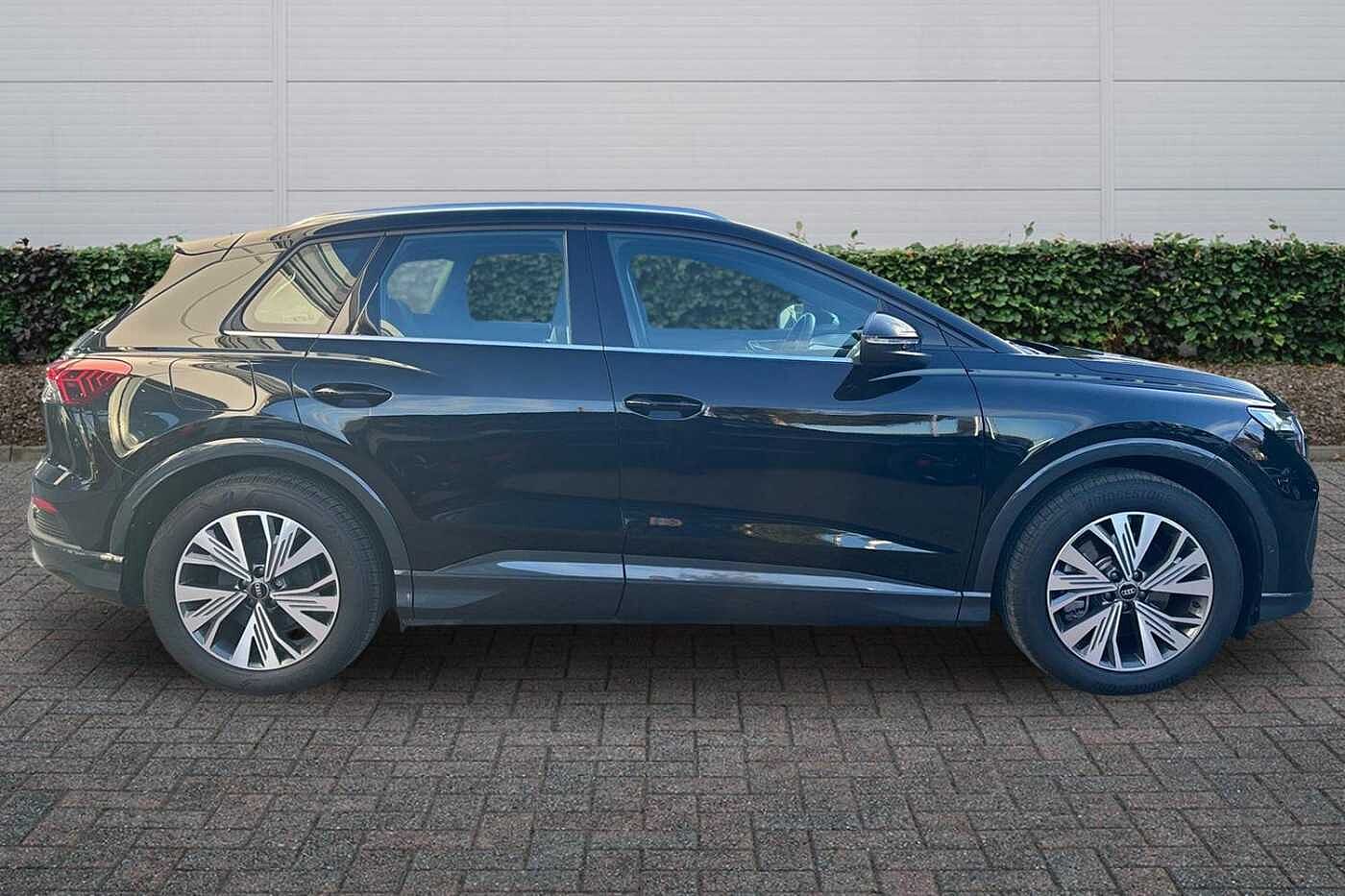 Used Audi Q4 e-tron 2023 for sale - 76692755: Photo 4