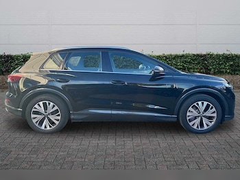 Used Audi Q4 e-tron 2023 for sale - 76692755: Photo