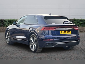 Used Audi Q8 2022 for sale - 77725070: Photo