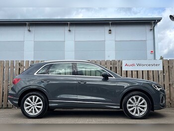 Used Audi Q3 2020 for sale - 75929351: Photo