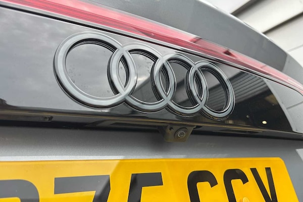 Used Audi Q8 2025 for sale - 76228866: Photo 17