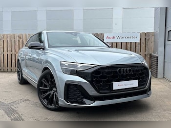 Audi - Q8