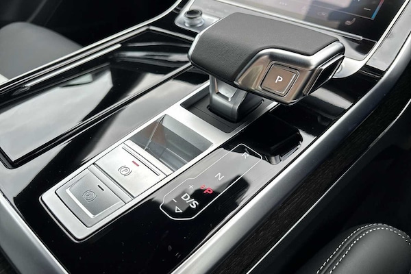 Used Audi Q8 2025 for sale - 76228866: Photo 42