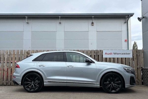 Used Audi Q8 2025 for sale - 76228866: Photo 4