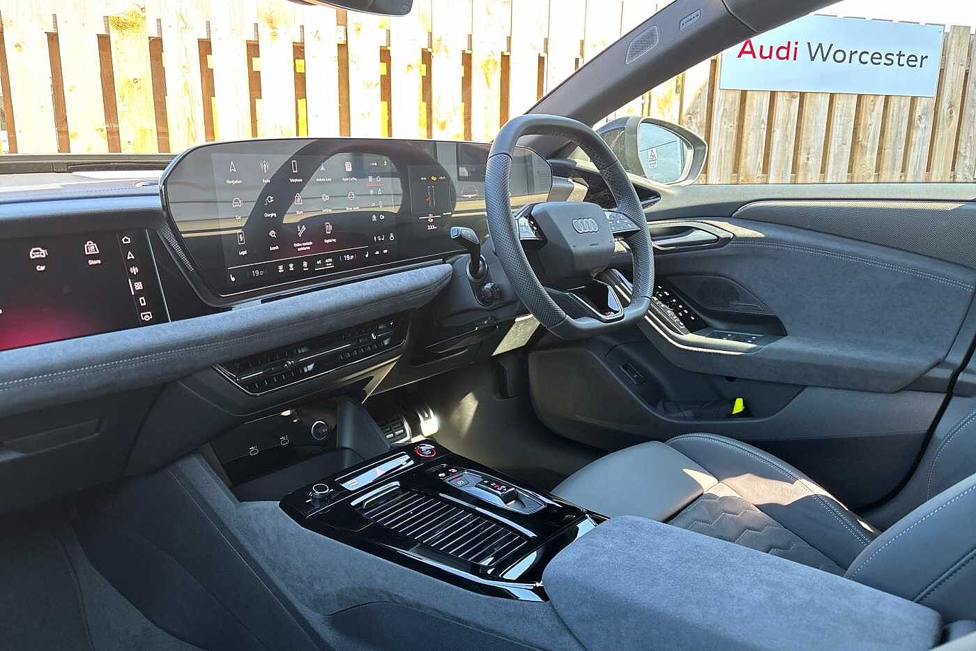Used Audi A6 2025 for sale - 77177761: Photo 2