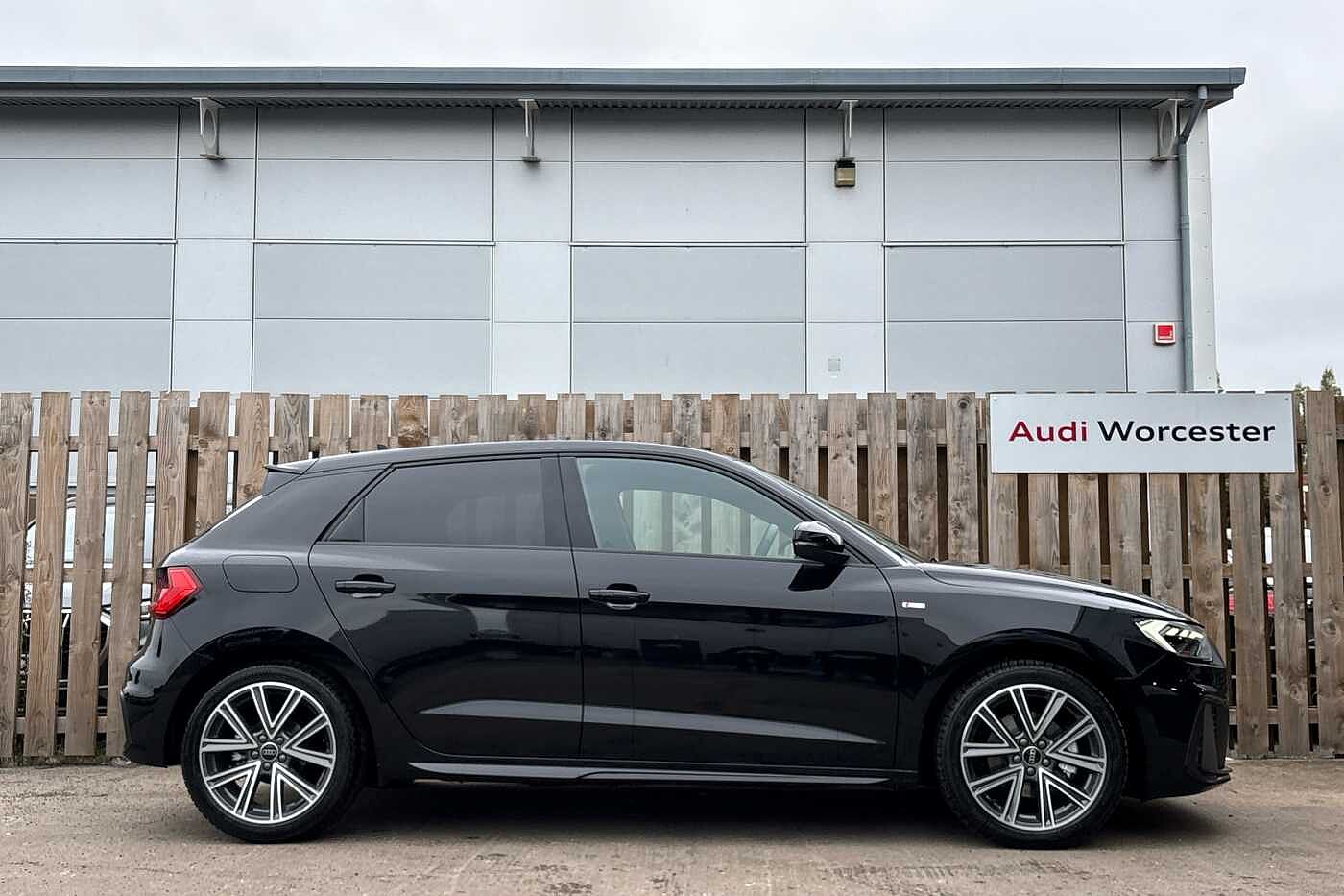 Used Audi A1 2025 for sale - 77176908: Photo 4