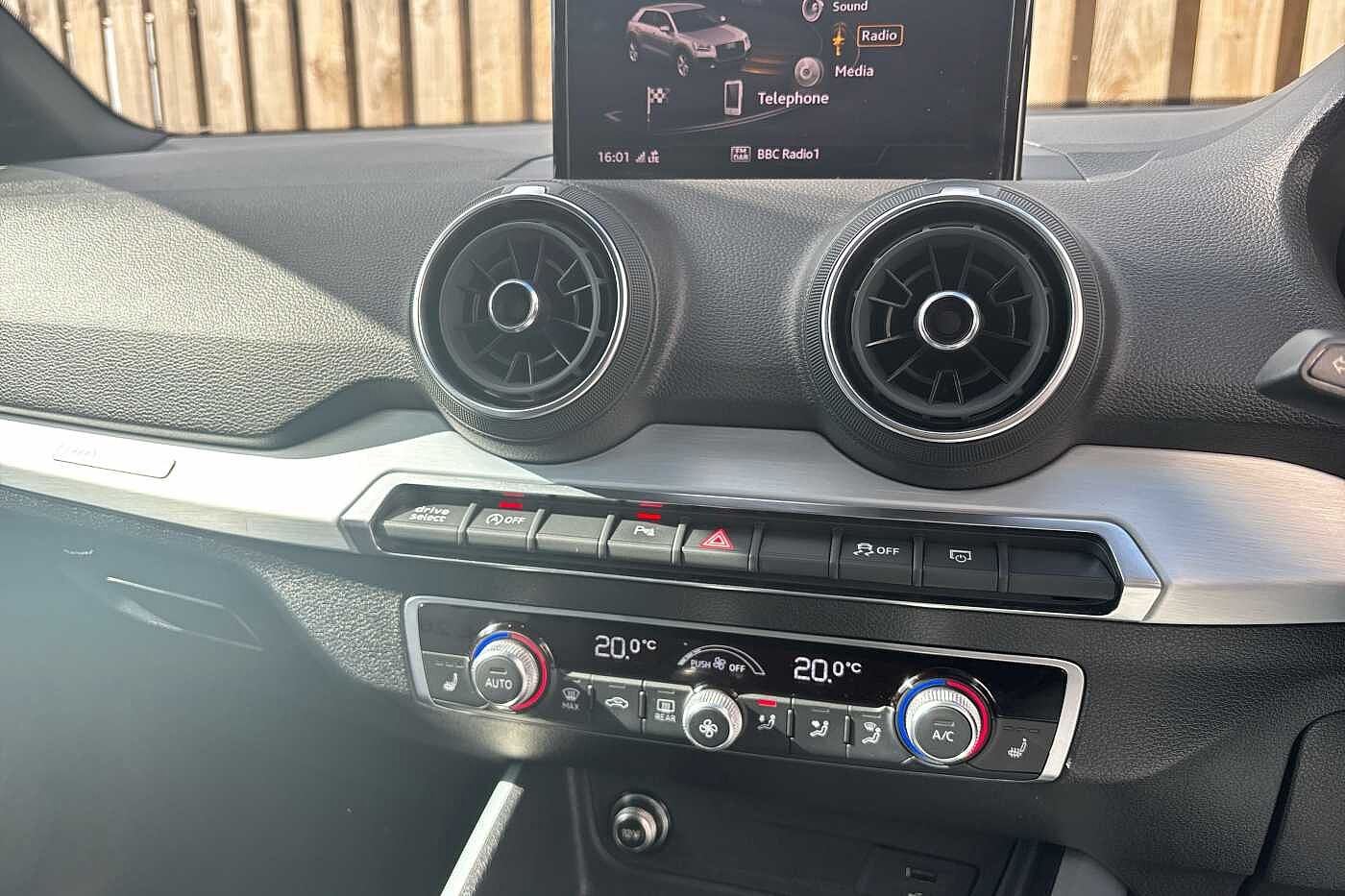 Used Audi Q2 2023 for sale - 76110618: Photo 21