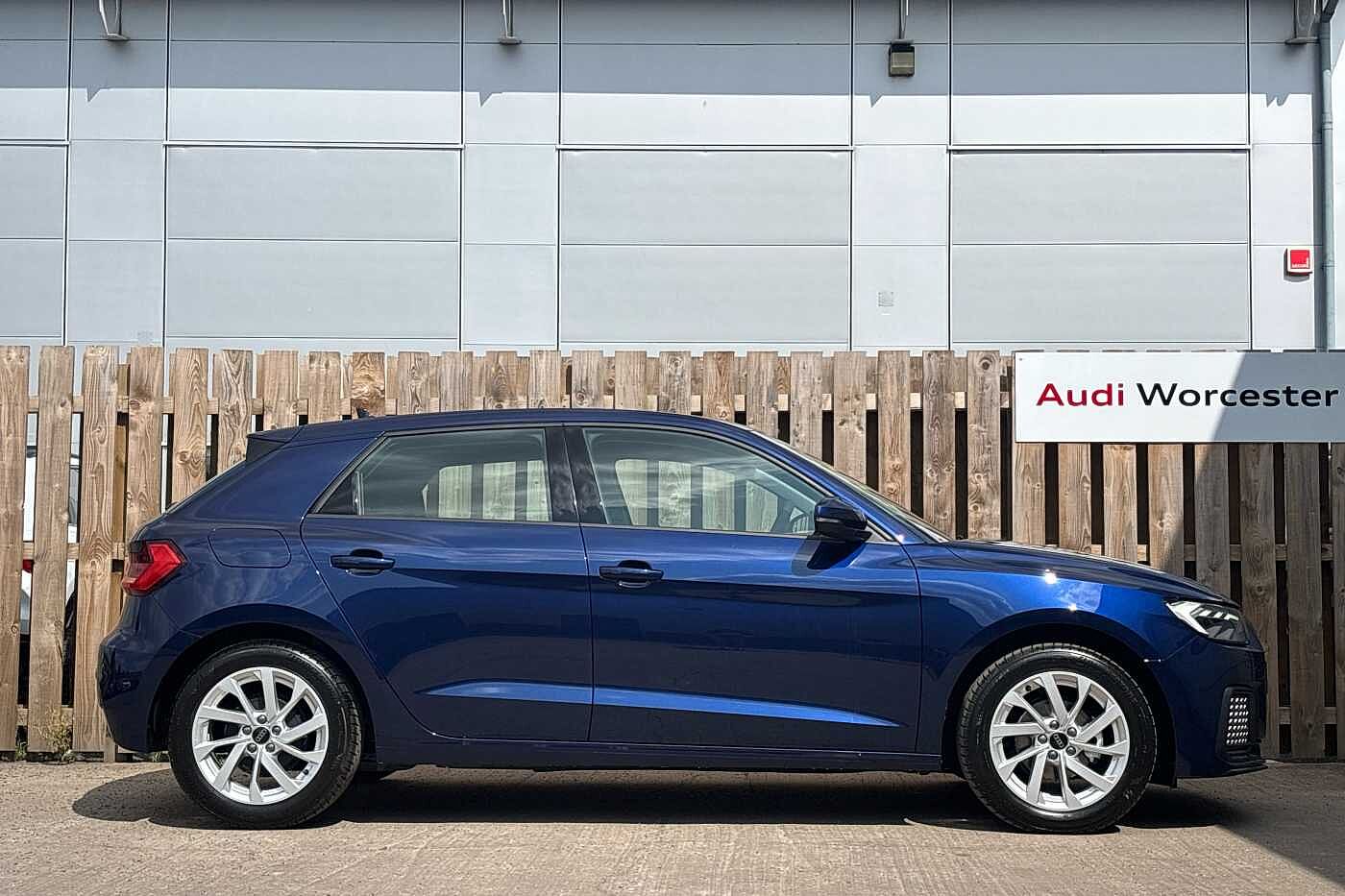 Used Audi A1 2025 for sale - 76110744: Photo 4