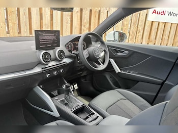 Used Audi Q2 2025 for sale - 76111032: Photo