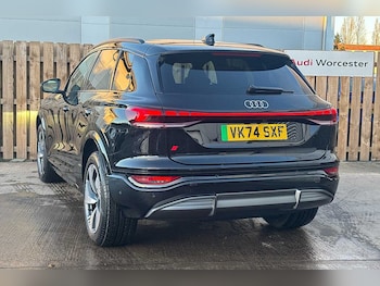 Used Audi Q6 e-tron 2024 for sale - 76111434: Photo