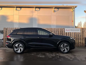 Used Audi Q6 e-tron 2024 for sale - 76111434: Photo