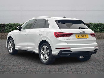 Used Audi Q3 2020 for sale - 77413045: Photo
