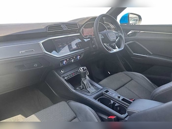 Used Audi Q3 2023 for sale - 79305411: Photo