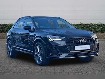 Used Audi Q3 2021 for sale - 76800596: Photo