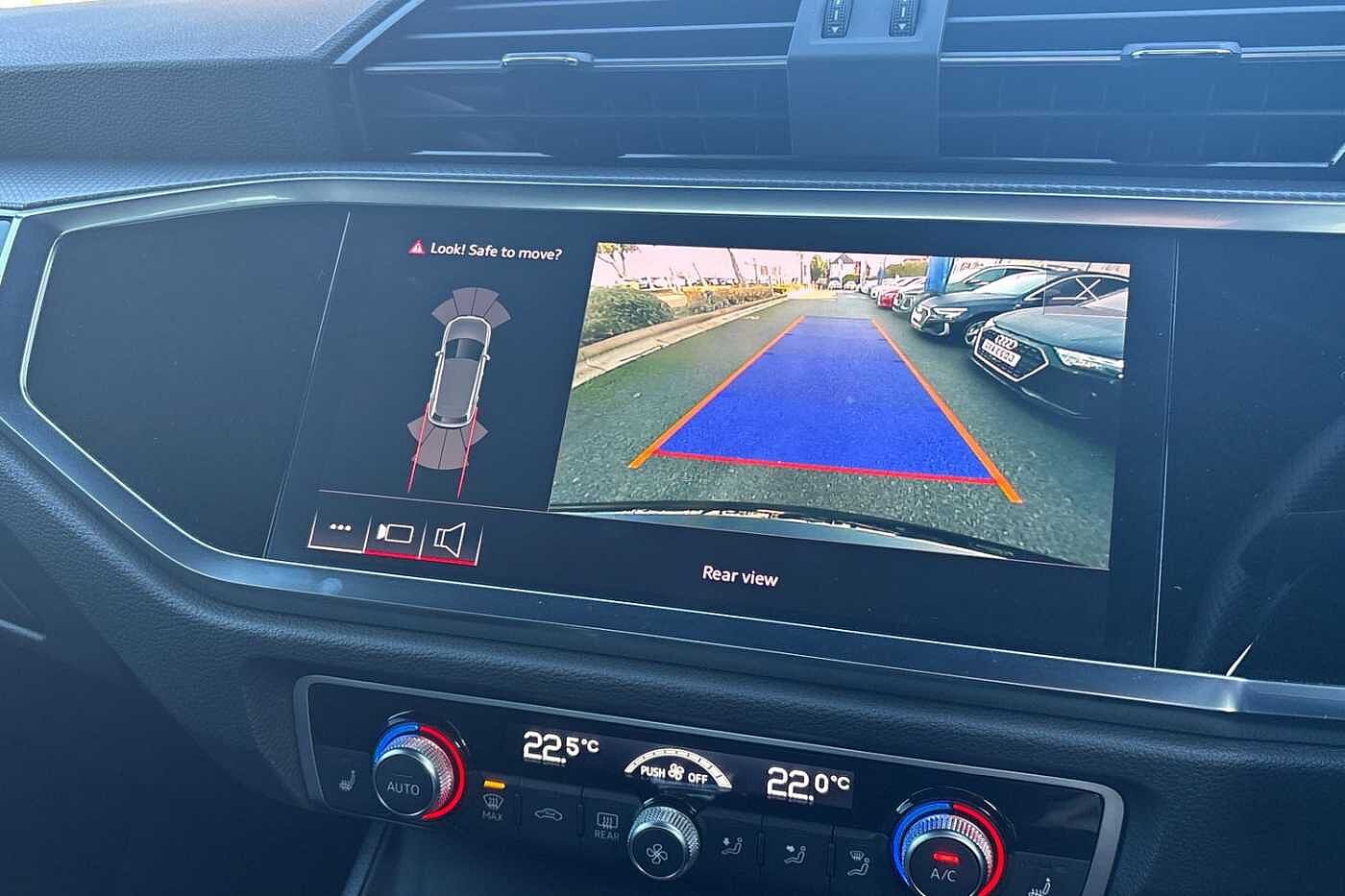 Used Audi Q3 2021 for sale - 76800596: Photo 32